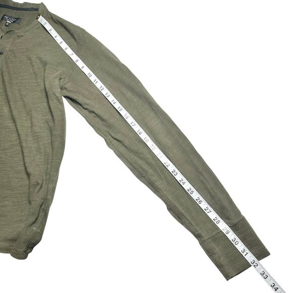 Rag & Bone | Men | Olive Green Basic Essential LS Slub Cotton Henley | Medium - Picture 7 of 15